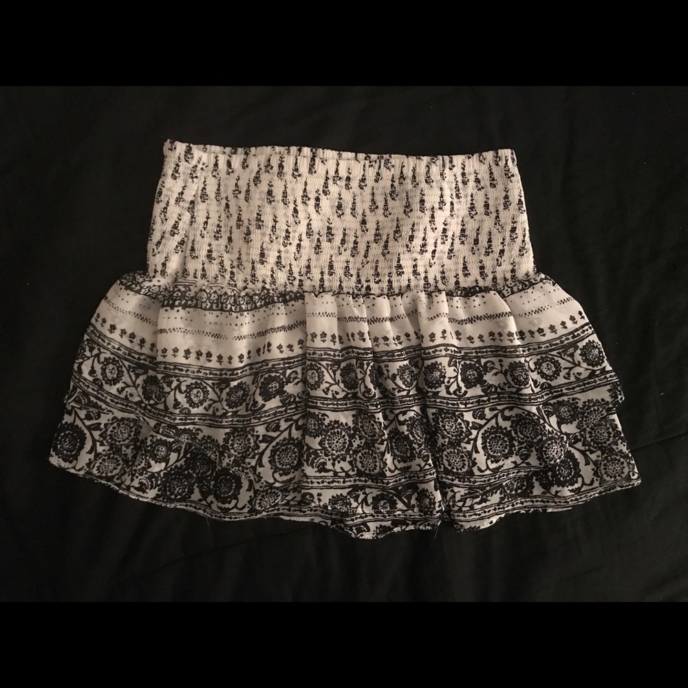 Patterned skirt